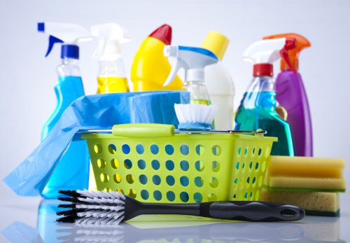 Professional move-in cleaning for a Hammersmith flat before furniture arrives