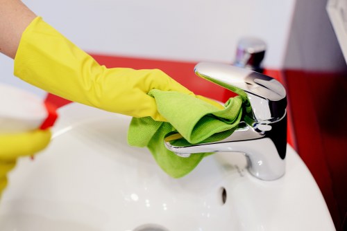 Curtain cleaning service for Hammersmith homes and apartments