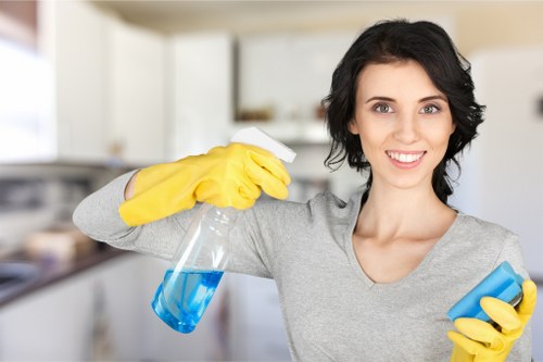 Local Airbnb cleaning support for Hammersmith hosts